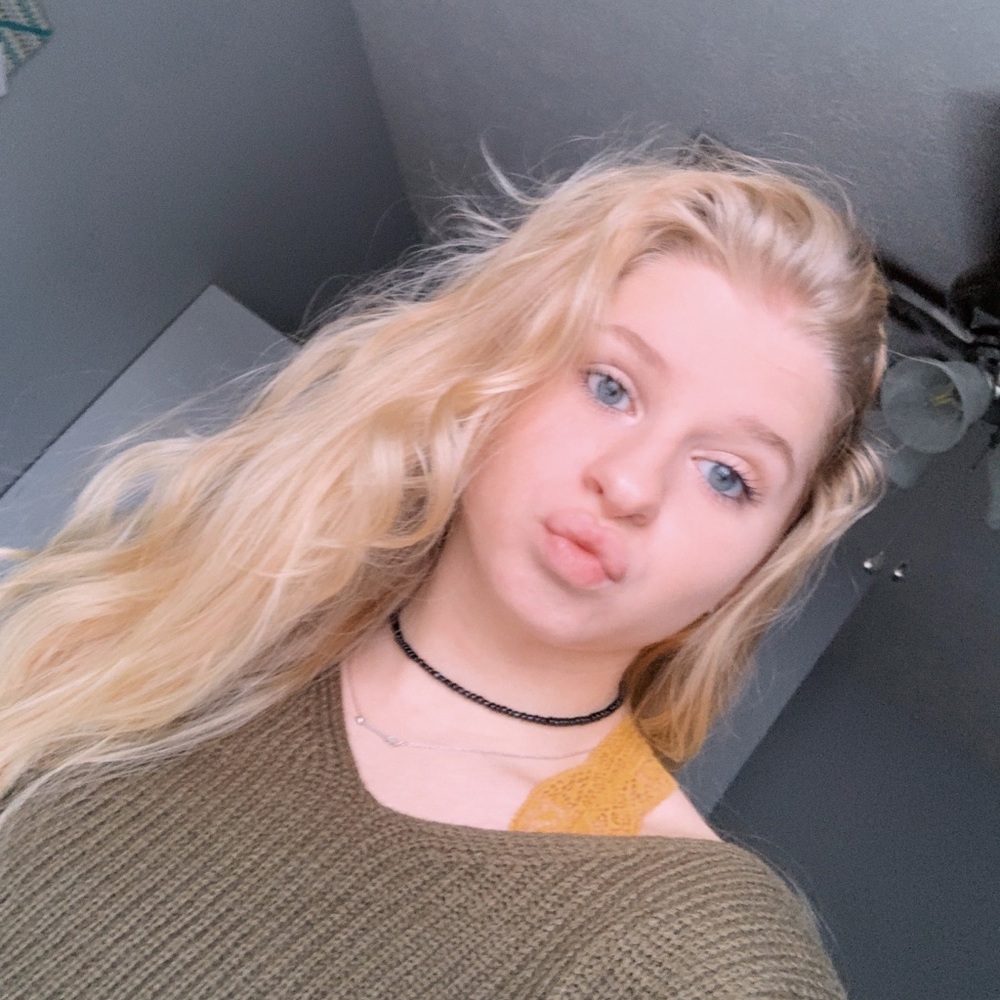 Meet your Posher, Laney